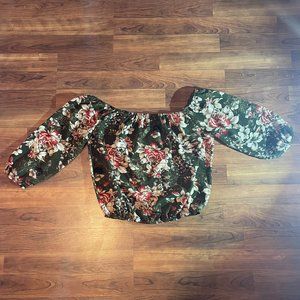 Mine Scoop Neck 3/4 Sleeve Olive Green Floral Crop Top - L